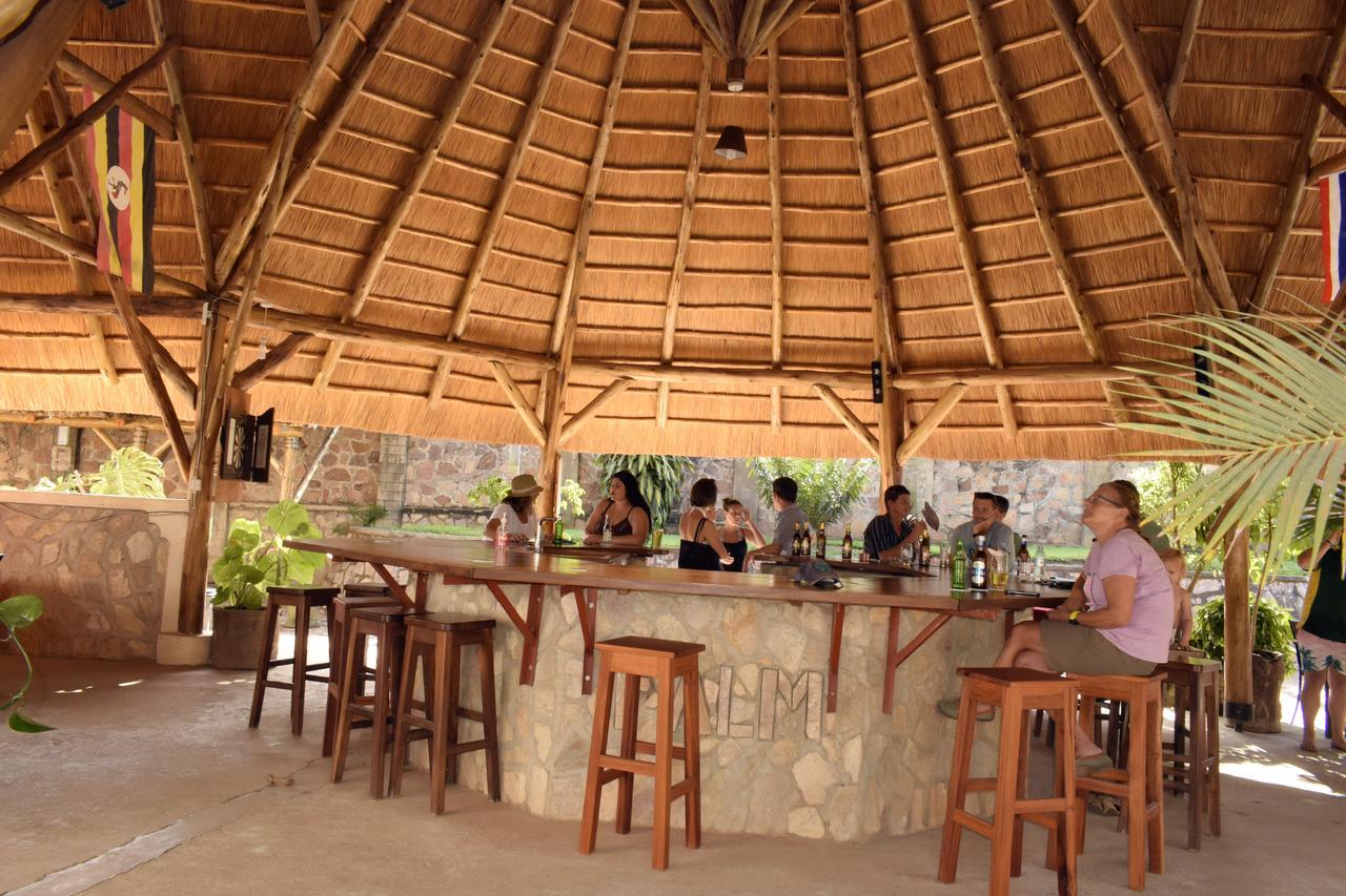 Entebbe Palm Hotel Buitenkant foto